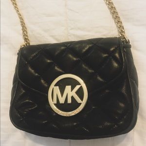 MICHAEL KORS Quilted Small Leather Black Crossbody